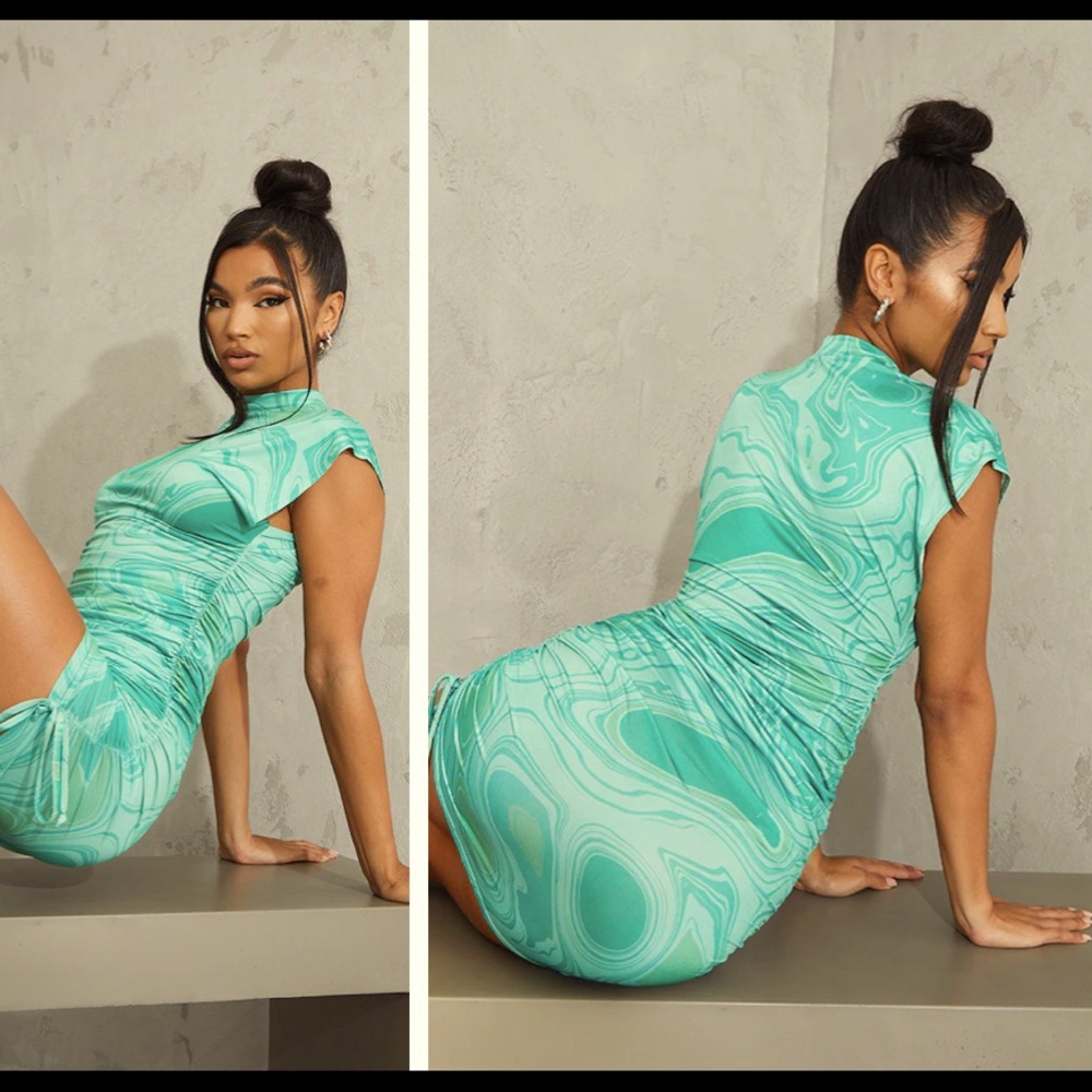 Super cute, mint green swirl dress!